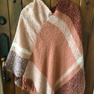 Women's Lightweight Knit Pink Burgundy Poncho